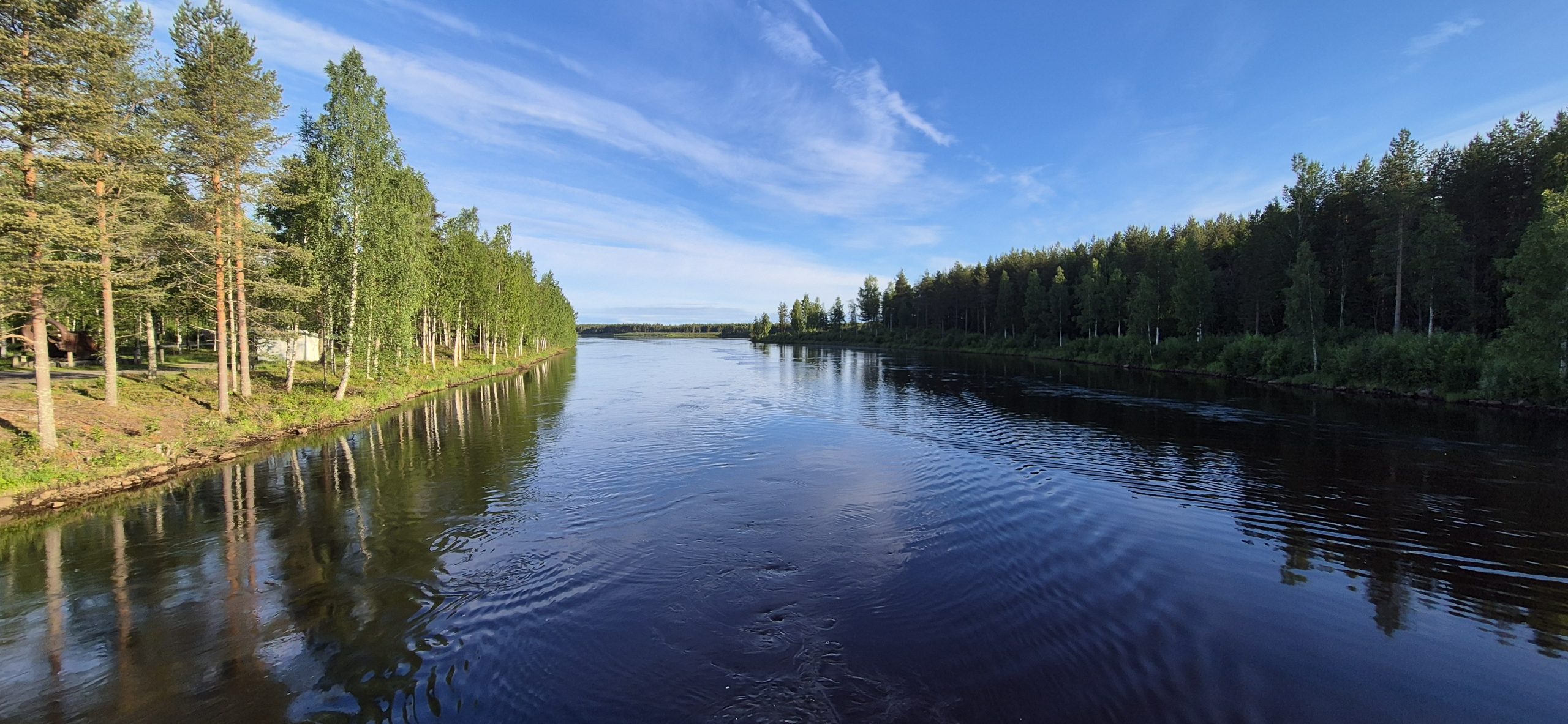 Kalastaja rannalla