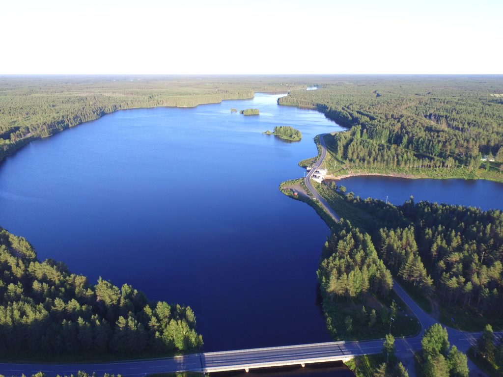 Yli-iin sillan yläpuoleinen alue